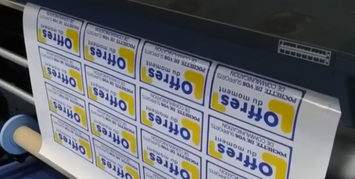 [ETIQUETTES ADHESIVES]